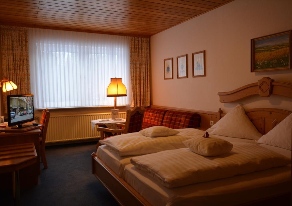 Oberaula Parkhotel Zum Stern מראה חיצוני תמונה