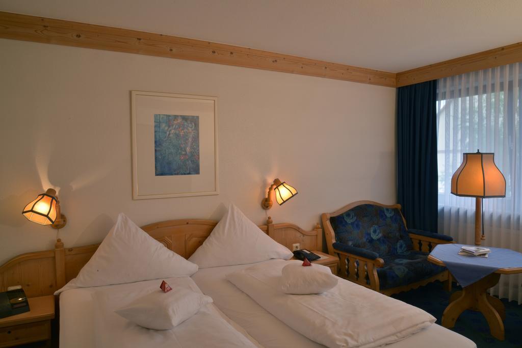 Oberaula Parkhotel Zum Stern מראה חיצוני תמונה